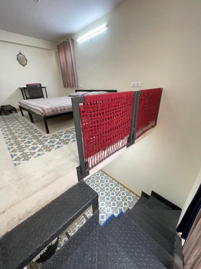 Jaisal Castle Homestay Jaipur Ngoại thất bức ảnh