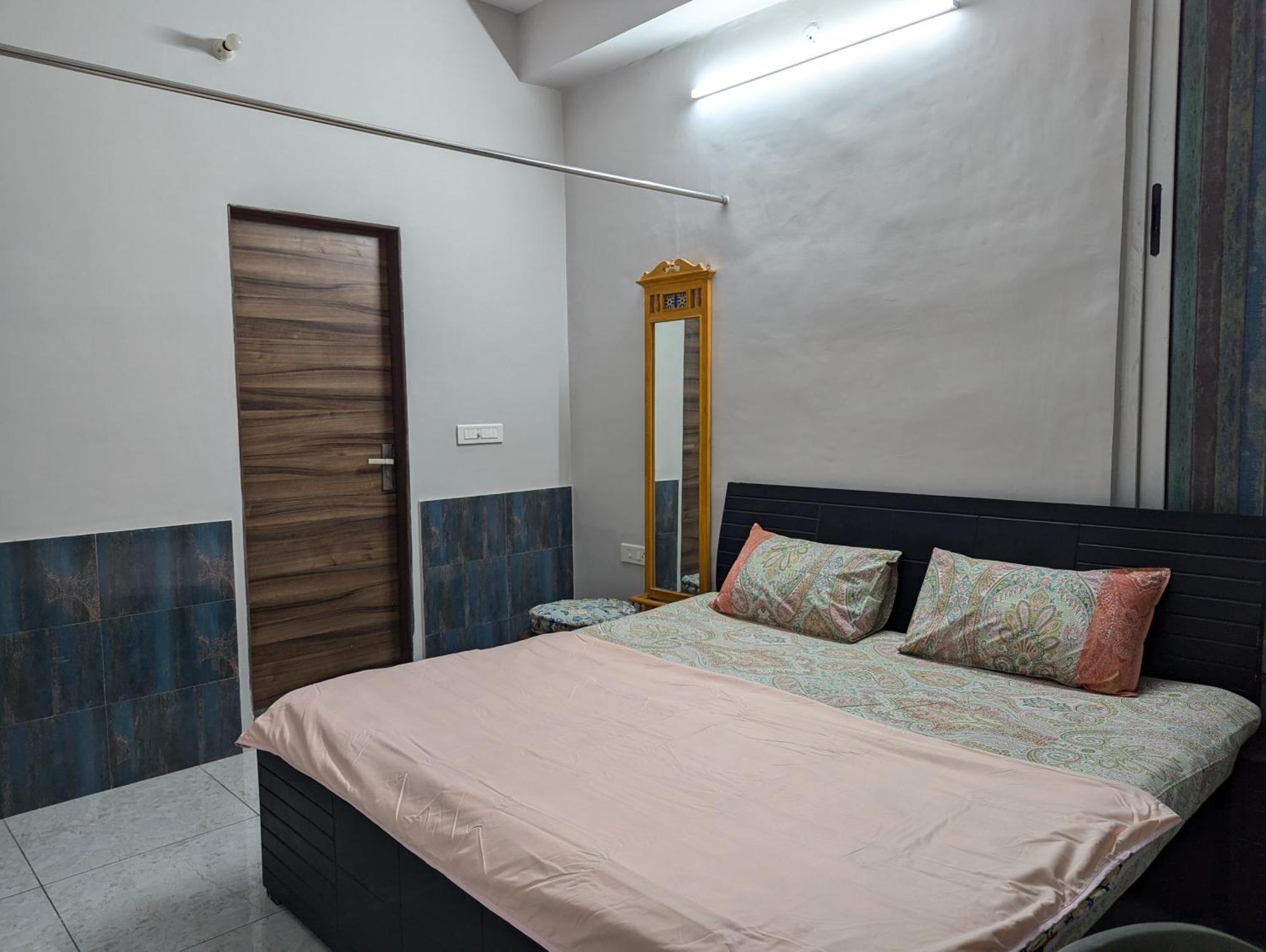 Jaisal Castle Homestay Jaipur Ngoại thất bức ảnh