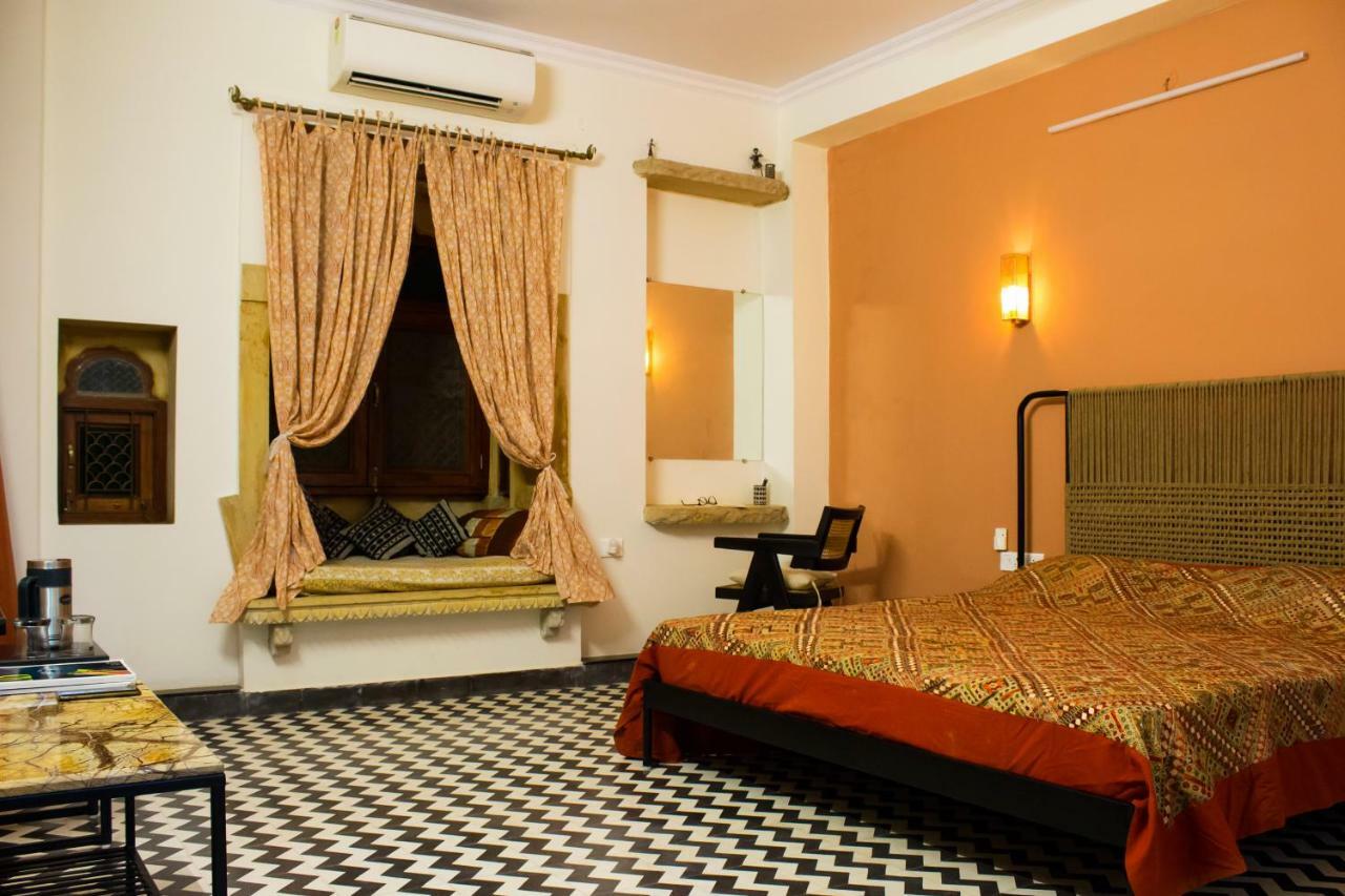 Jaisal Castle Homestay Jaipur Ngoại thất bức ảnh