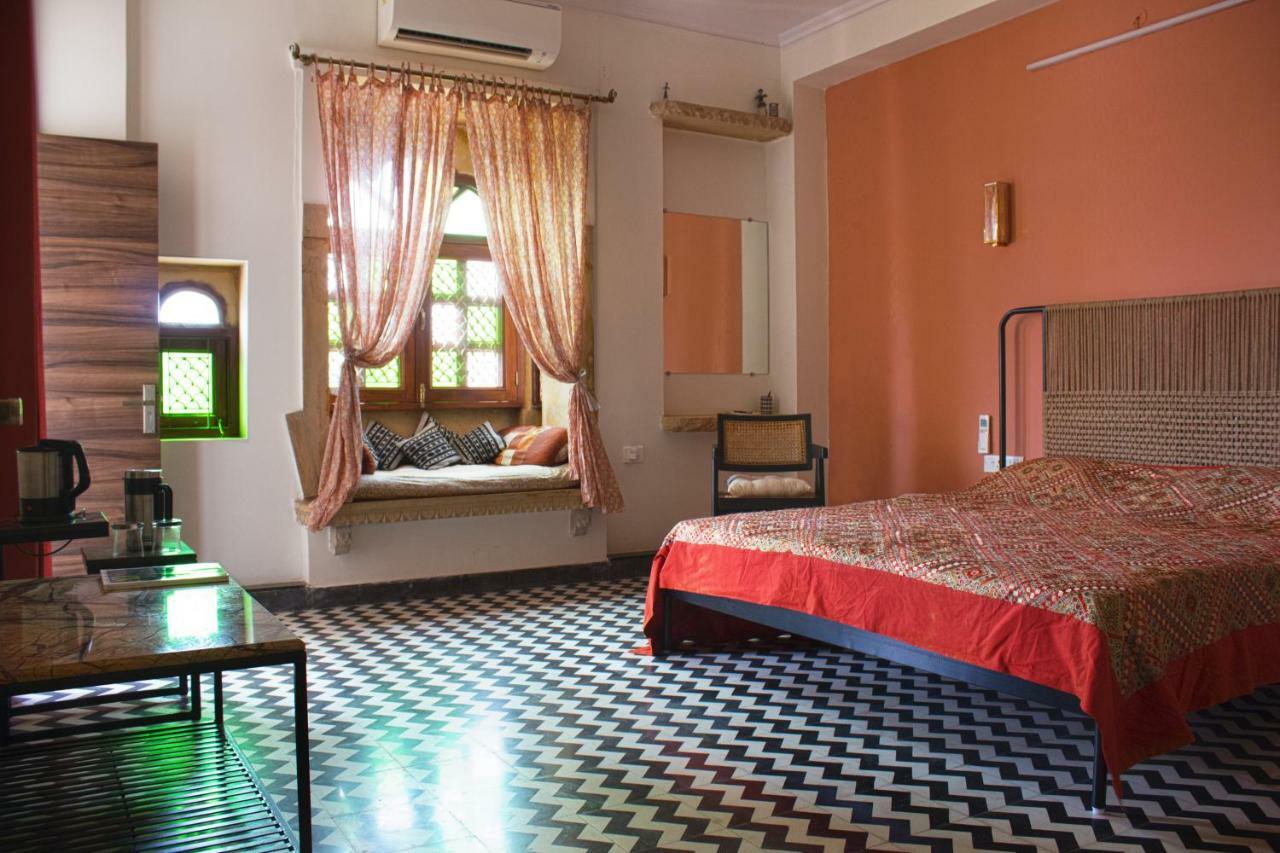 Jaisal Castle Homestay Jaipur Ngoại thất bức ảnh